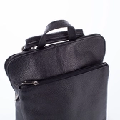 Valódi bőr női hátizsák Ipad tartóval fekete színben