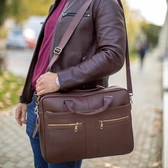 Valódi bőr üzleti táska barna színben