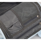Tágas, városi hátizsák laptoptartóval Fekete színben