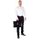 Maxmoda olasz tripla rekeszes vágott zsebes férfi sötétbarna bőr aktatáska Maxmoda olasz tripla rekeszes vágott zsebes férfi sötétbarna bőr aktatáska