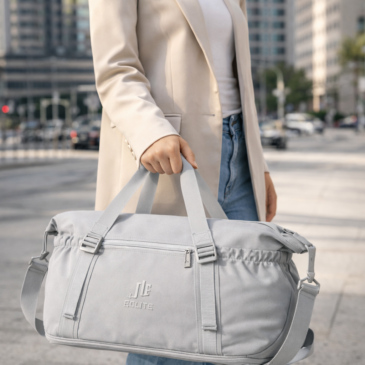 Bővíthető Utazótáska/Sporttáska szürke színben Wizz Air és új Ryanair méretben 40 x 30 x 20 cm