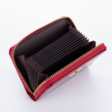 Valódi lakk bőr cipzáras kártyatartó piros színben