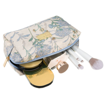 Kozmetikai táska virágos mintával