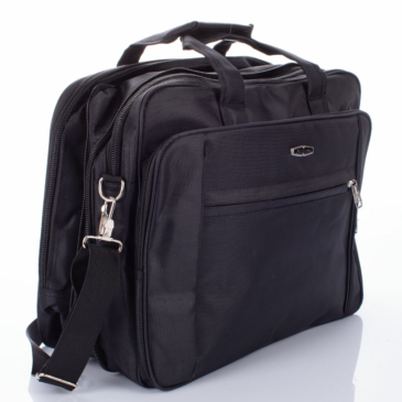 Nagyméretű Fekete üzleti táska laptoptartóval bővíthető 