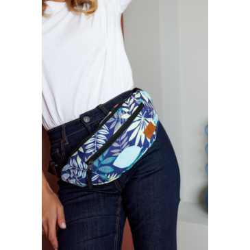 Tágas női Övtáska Divatos mintában