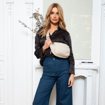 Tágas női Övtáska/Oldaltáska bézs színben