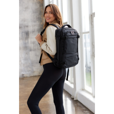 Peterson 3- Funkciós Vízálló Utazó Hátizsák Fekete Színben