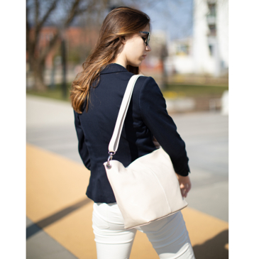 Valódi bőr női táska bézs színben