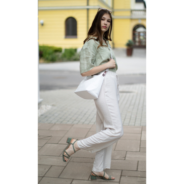 Valódi bőr női táska fehér színben