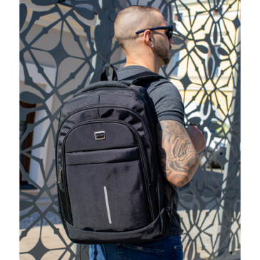  Laptoptartós Hátizsák fekete színben 8003-black