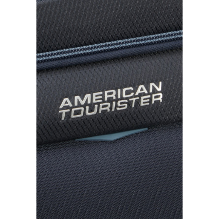 AMERICAN TOURISTER SUMMERRIDE 3 funkciós fedélzeti méret 40 x 30 x 20 cm