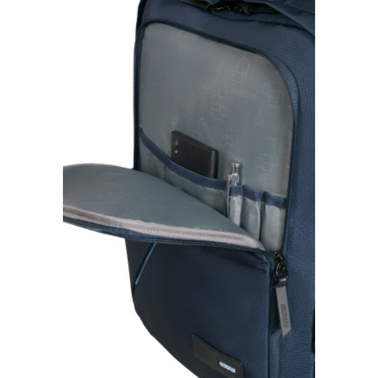 American Tourister WizzAir méretű fedélzeti táska 40x30x20 cm TAKE2CABIN