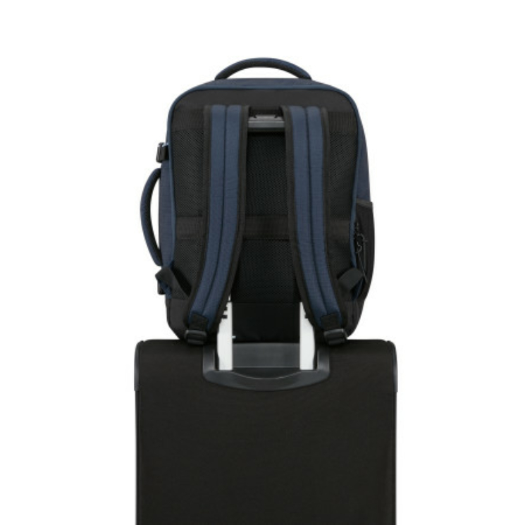 American Tourister WizzAir méretű fedélzeti táska 40x30x20 cm TAKE2CABIN