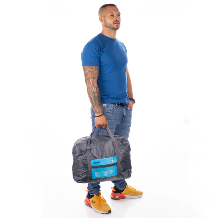 Összehajtható utazótáska fedélzeti méret zöld színben