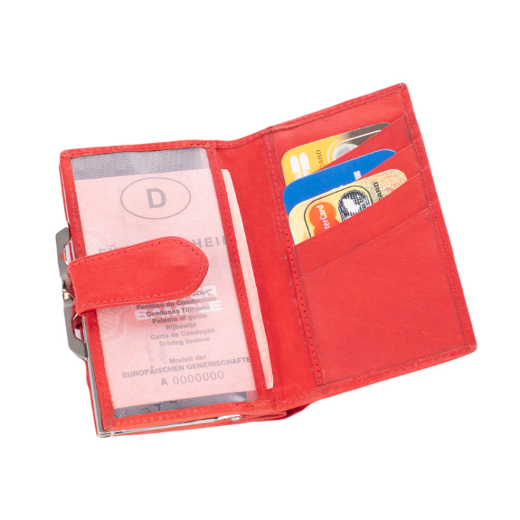 Pénztárca piros színben sok kártyatartóval
