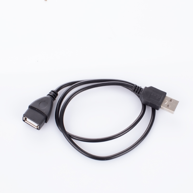 Fedélzeti méretű laptophátizsák  USB csatlakozóval