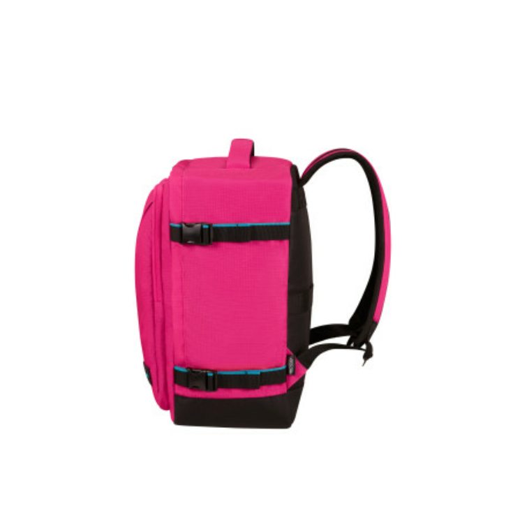 American Tourister 3 funkciós hátizsák méret:40 x 25 x 20 cm Ryanair méret