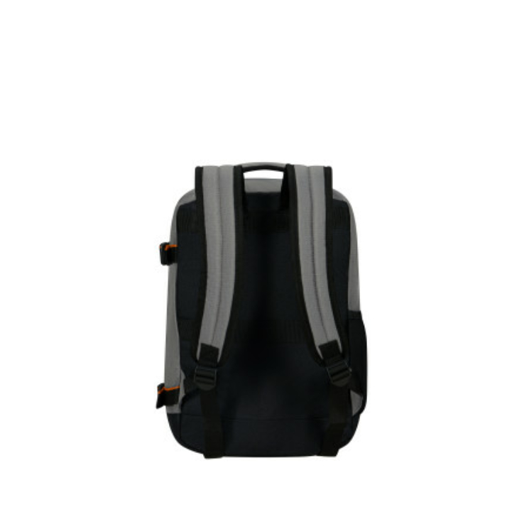 American Tourister 3 funkciós hátizsák méret:40 x 25 x 20 cm Ryanair méret