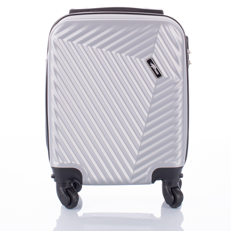 RHINO Bőrönd kabin méret RYANAIR járataira felvihető levehető kerékkel