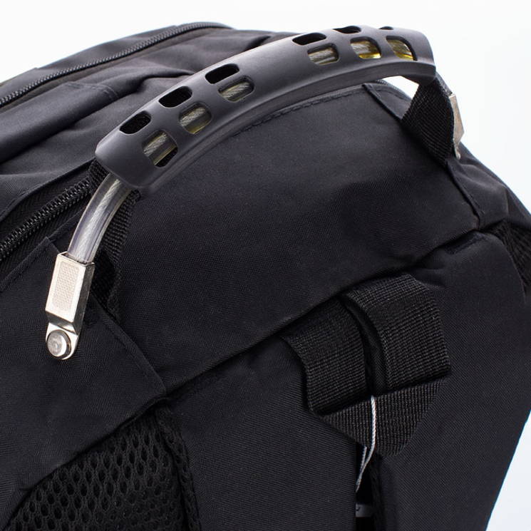 Ultraerős Fedélzeti méretű laptophátizsák 40 x 30 x 20 cm USB töltővel