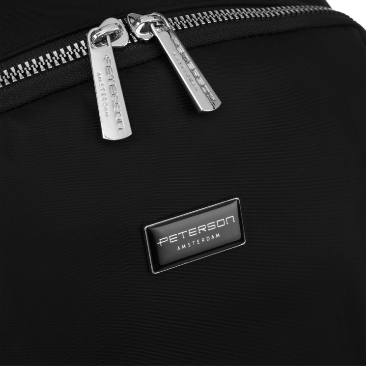 Funkcionális női hátizsák fekete színben- Peterson