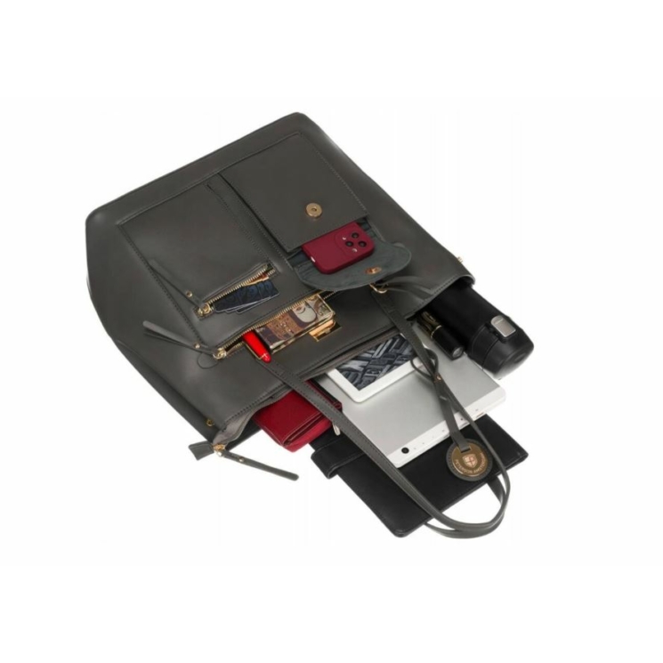 Sok rekeszes Női táska