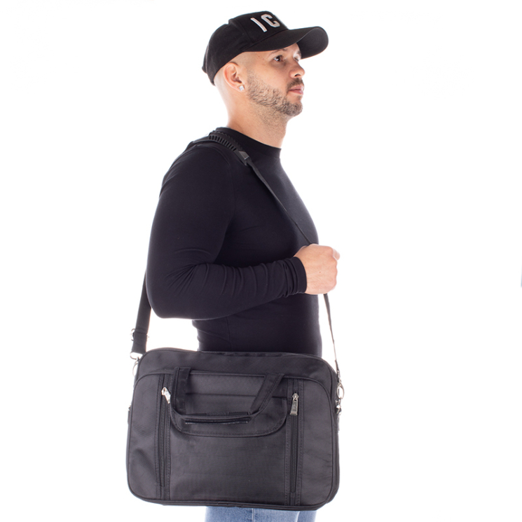 Fekete üzleti táska laptoptartóval bővíthető 9929