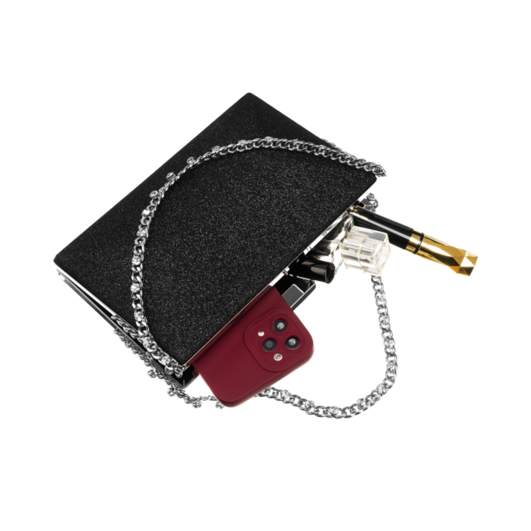 Láncos női alkalmi táska Fekete színben