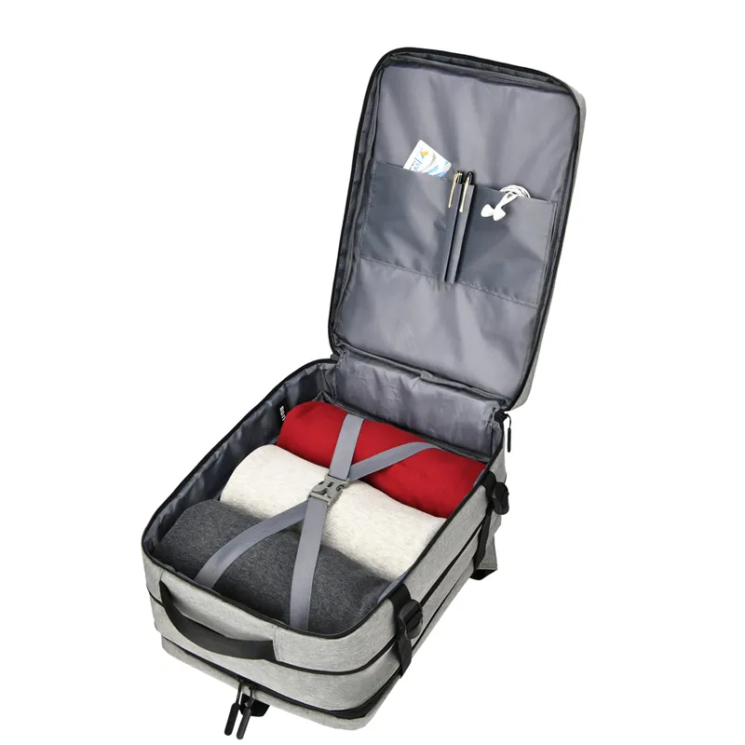 Kabin méretű laptophátizsák USB csatlakozóval / bővíthető