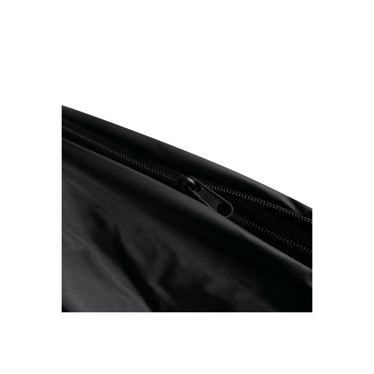 Zuhanyzó - átöltöző sátor