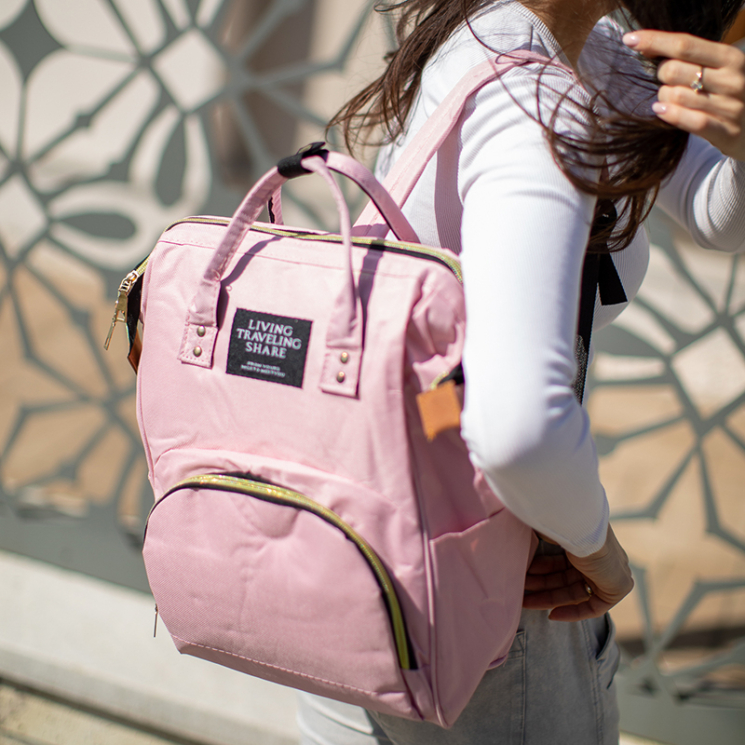 RYANAIR WIZZAIR KÉZIPOGGYÁSZ MÉRETŰ  HÁTIZSÁK 39 x 25 x 16 cm Pink színben