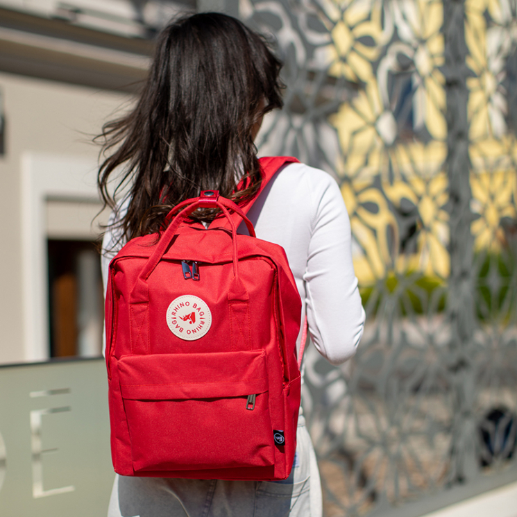 Hátizsák  kabinméretű táska Ipad tartóval