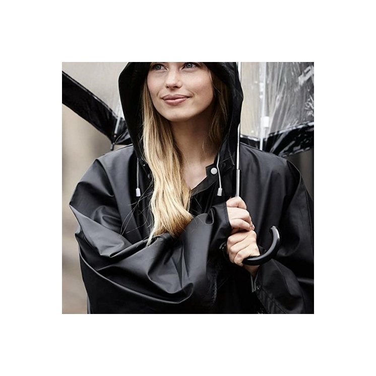 Esőkabát kapucnival