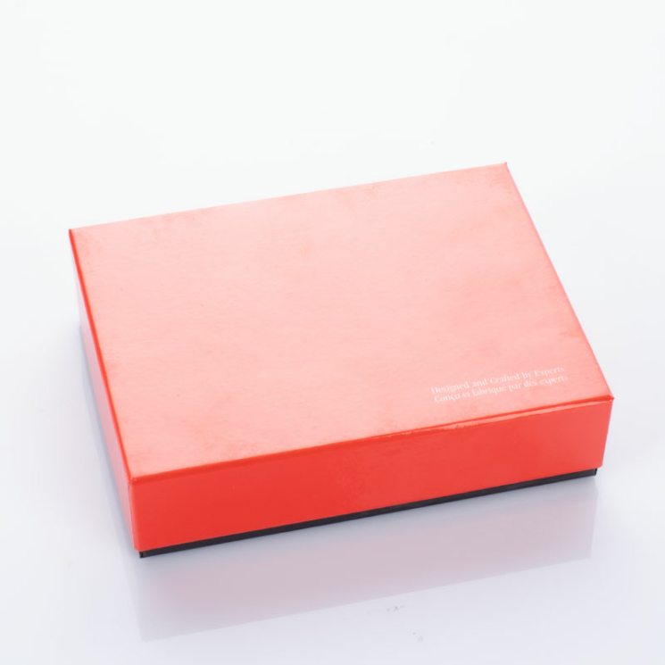 Sokrészes valódi bőr női pénztárca piros színben díszdobozban