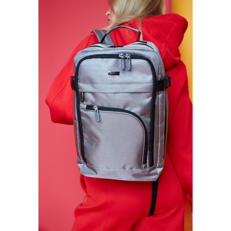 Peterson 3- Funkciós Utazó Hátizsák WizzAir méretű 40x30x20cm