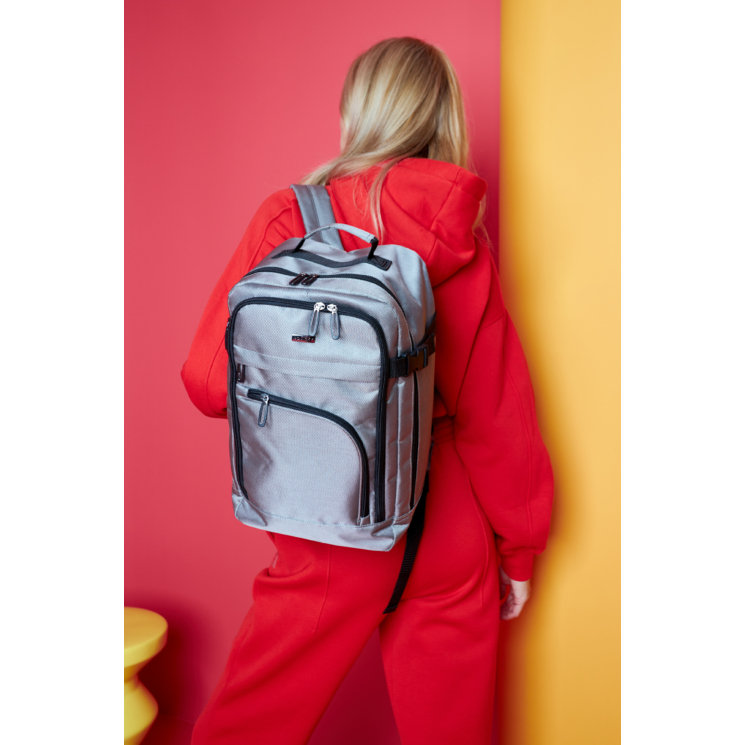 Peterson 3- Funkciós Utazó Hátizsák WizzAir méretű 40x30x20cm