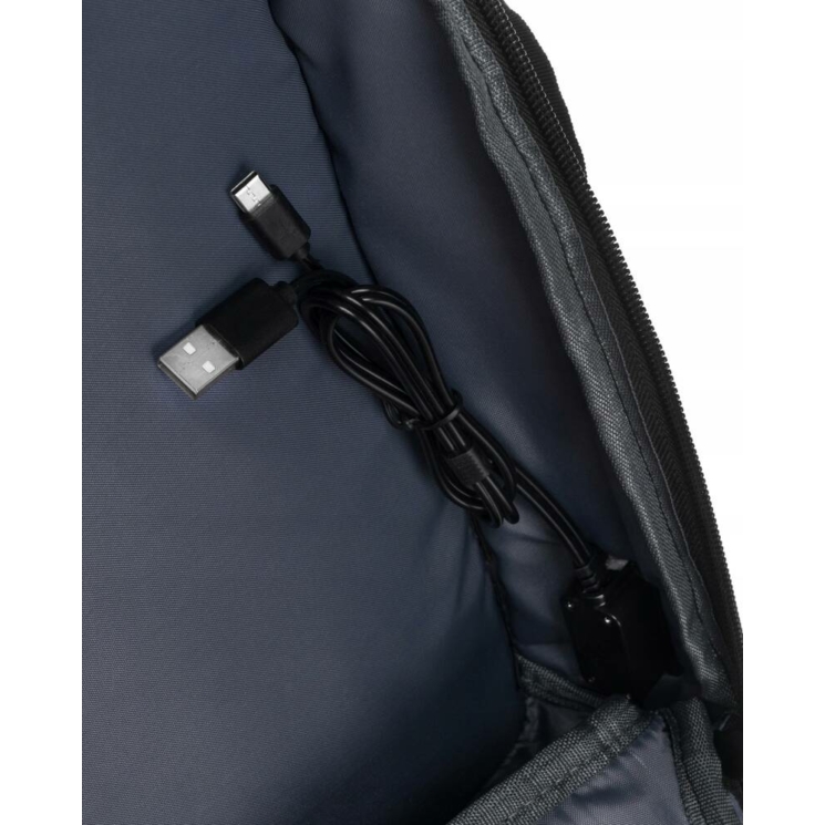 Tágas, Számzáras Laptop hátizsák  USB porttal és USB type C-vel - Peterson
