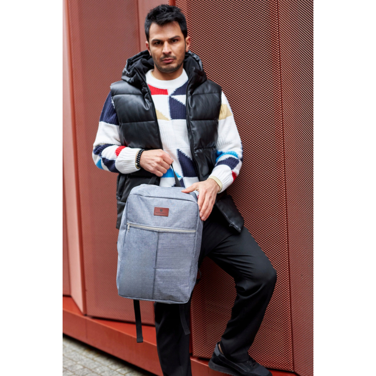 Peterson Fedélzeti hátizsák Ryanair fedélzeti ingyenes méret 40 x 20 x 25 cm