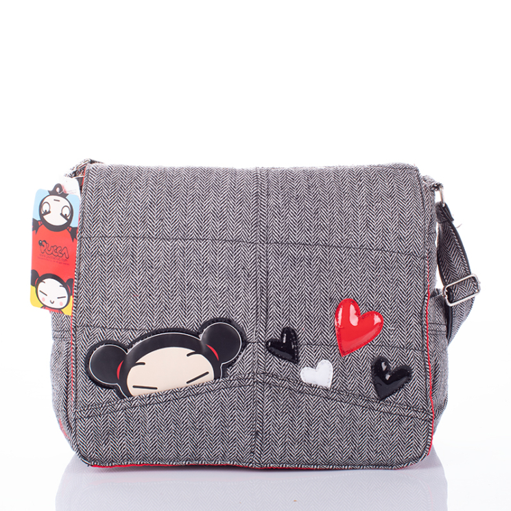 Disney Pucca oldaltáska