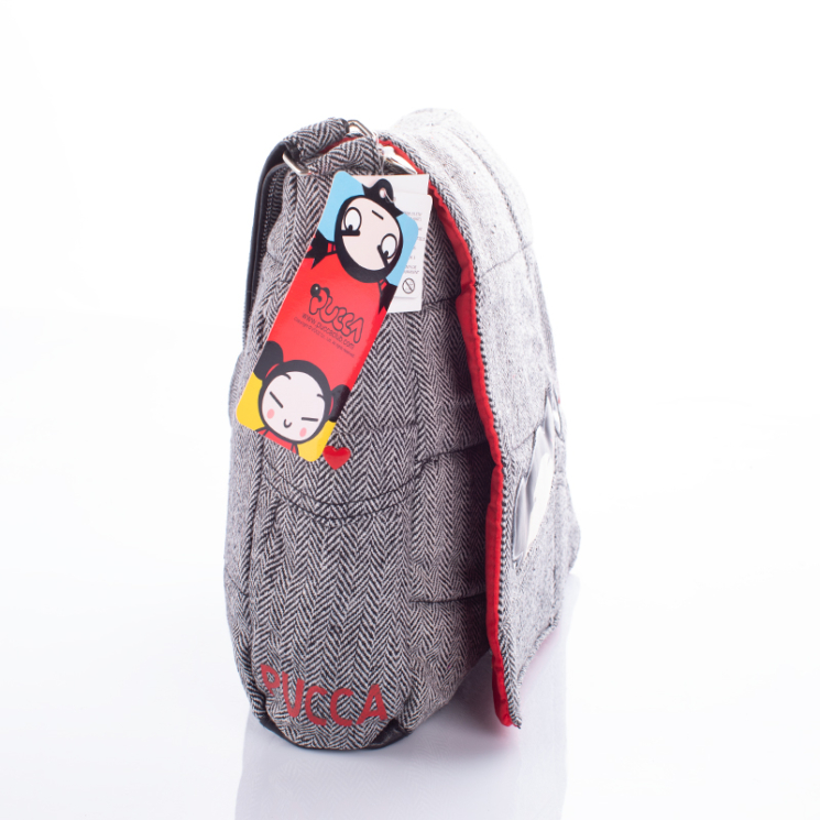Disney Pucca oldaltáska