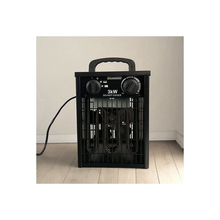 NAGY TELJESÍTMÉNYŰ ELEKTROMOS FŰTŐBERENDEZÉS VENTILÁTORRAL