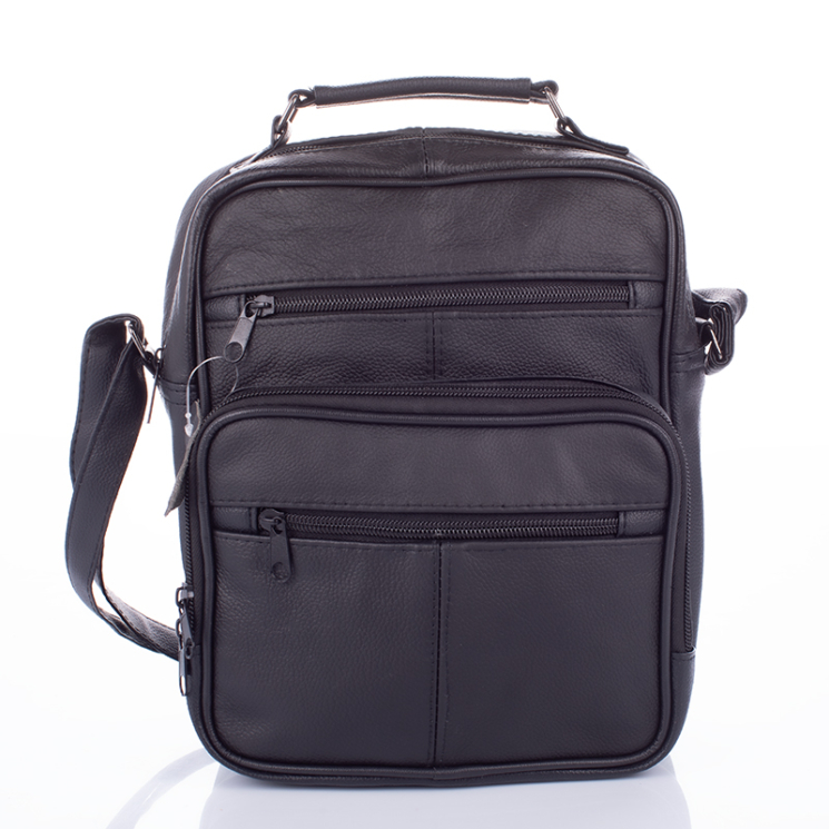 Valódi bőr férfi oldaltáska fekete színben 