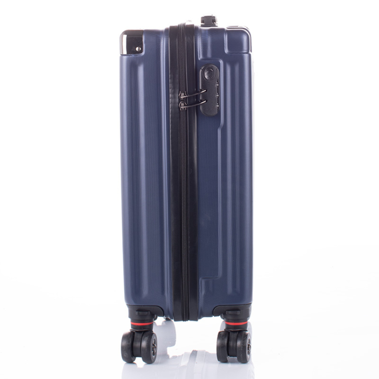 Bőrönd kabin méret 55x40x20cm dupla kerékkel