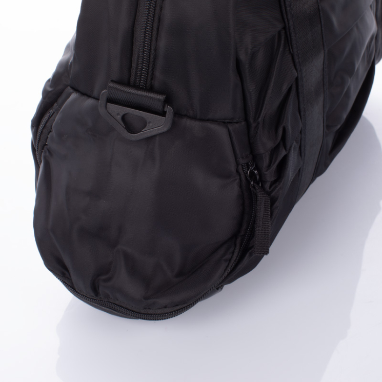 Cipőtartós vízálló sporttáska WIZZ méret