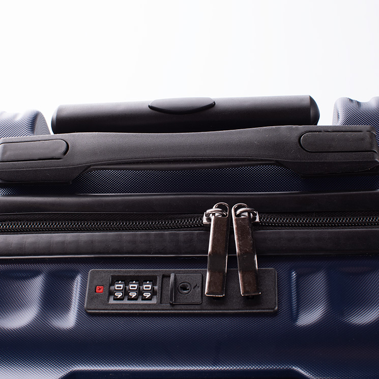 Kabin méretű bőrönd laptoptartóval TSA zárral 55 x 35 x 23 cm pohártartó résszel