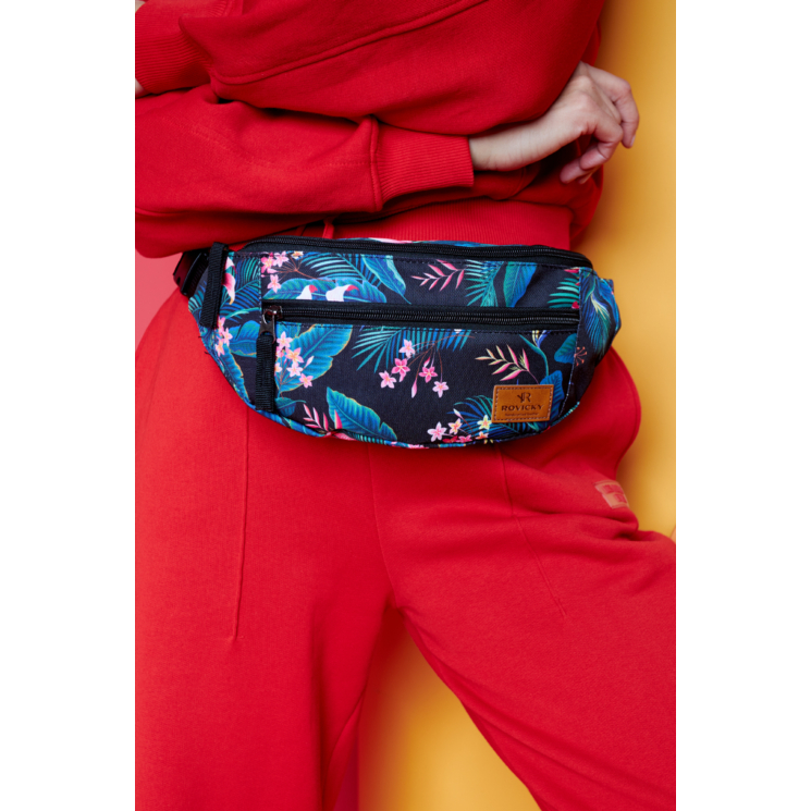 Tágas női Övtáska Divatos mintában