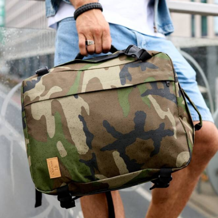 Terepszínű WizzAir méretű hátizsák 40x30x20cm