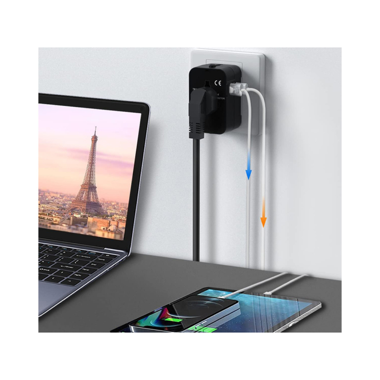 VERK Prémium minőségű Világ adapter USB Töltővel 06313