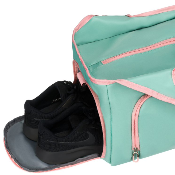 Praktikus utazótáska/sporttáska