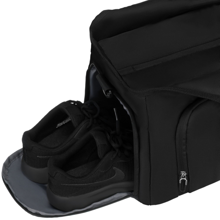 Praktikus utazótáska/sporttáska